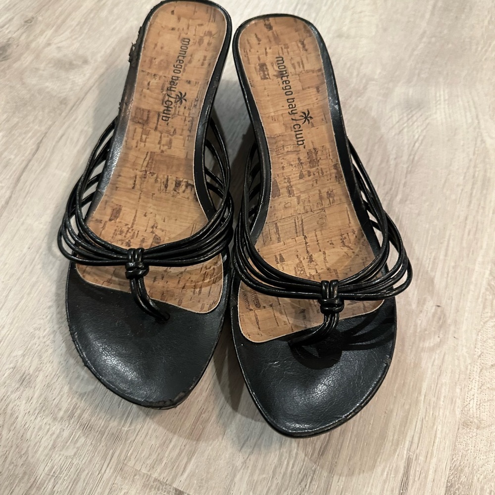 Women’s sandals